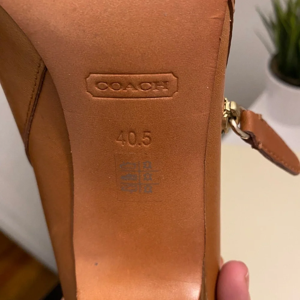 Coach Halia Boots - Picture 4 of 5